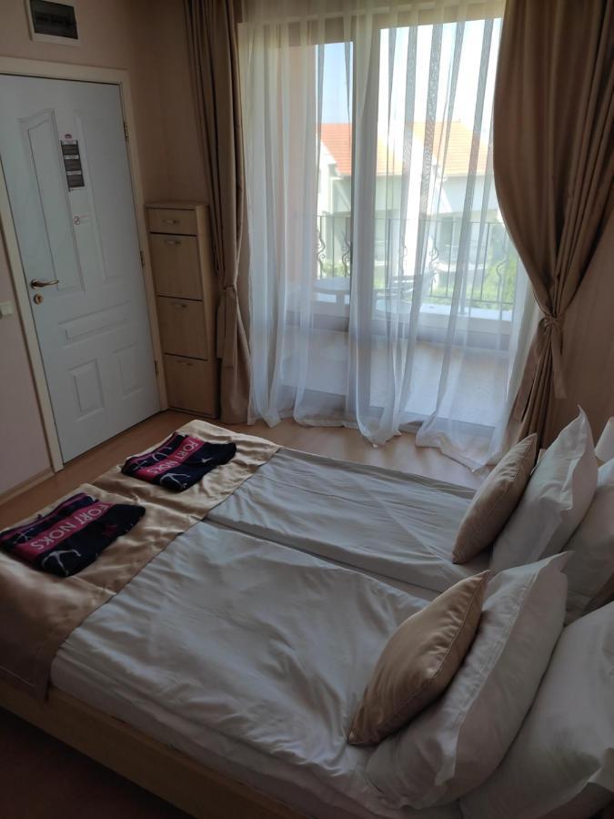 Prestige Fort Beach Private Apartment-Studio 46 Sveti Vlas Exteriör bild