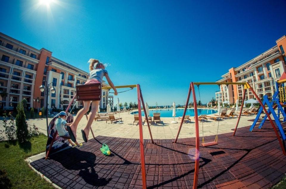 Prestige Fort Beach Private Apartment-Studio 46 Sveti Vlas Exteriör bild